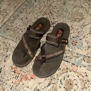 Skechers Brown Thong Sandals